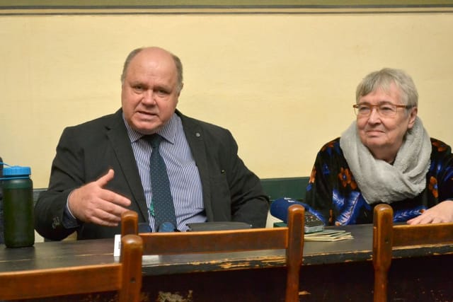 Petr Pospíchal y Petruška Šustrová, foto: ÚSTR